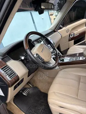 Land Rover Range Rover Vogue 2015 Black