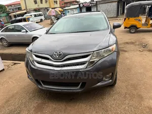 Toyota Venza 2011 Gray