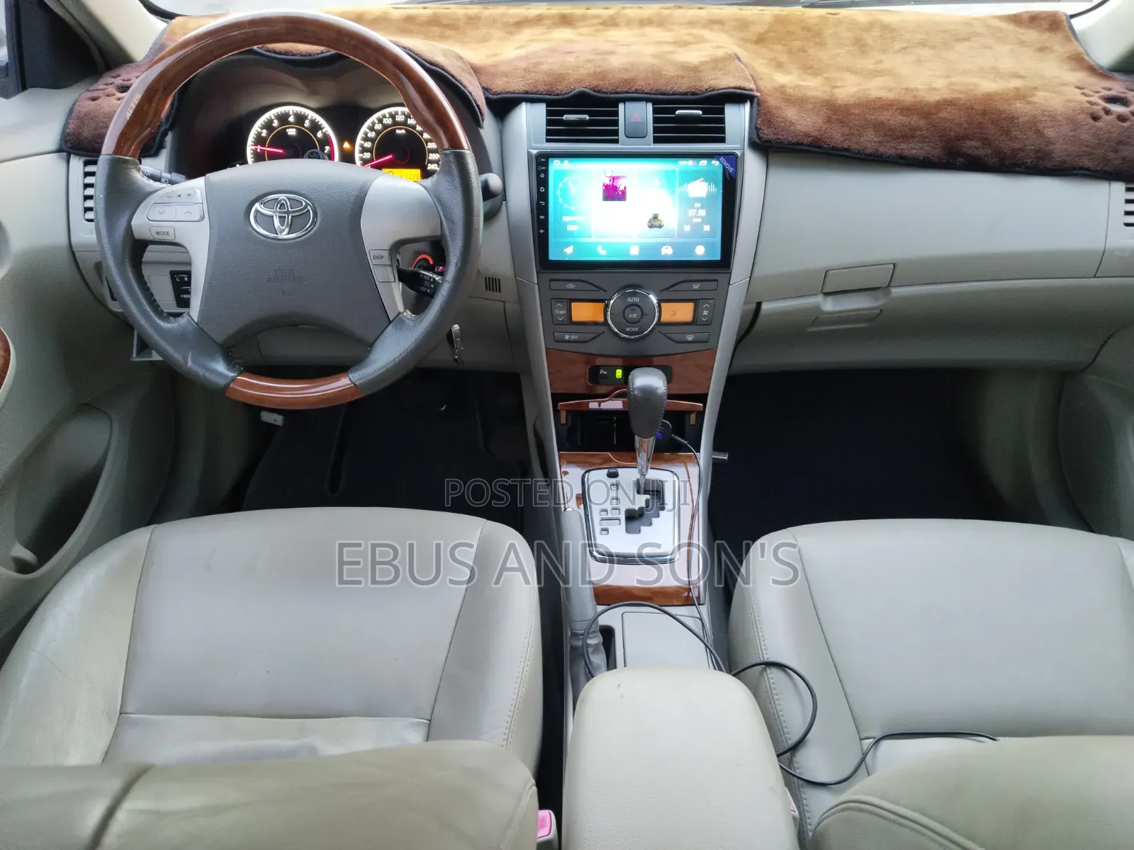 Toyota Corolla 2010 Silver