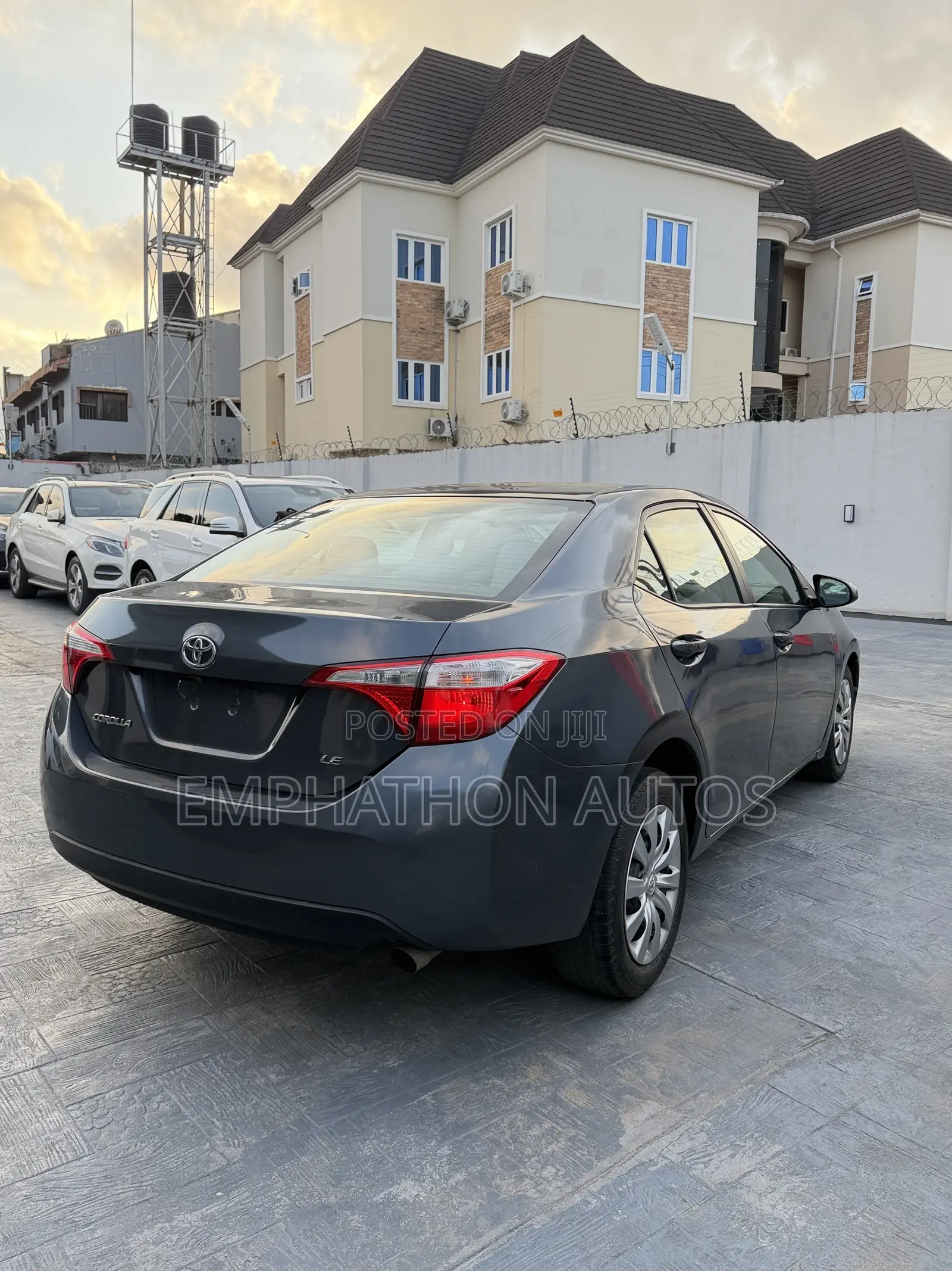 Toyota Corolla 2016 Gray