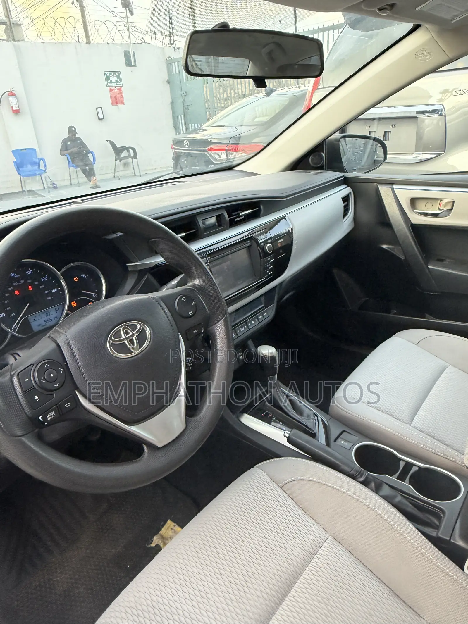 Toyota Corolla 2016 Gray