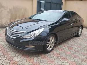 Hyundai Sonata Limited 2.0T Sedan (2.0L 4cyl 6A) 2013 Gray