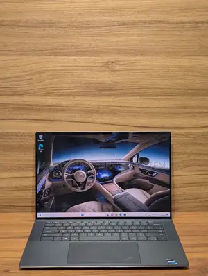 Laptop Dell XPS 15 9530 32GB Intel Core i9 SSD 1T
