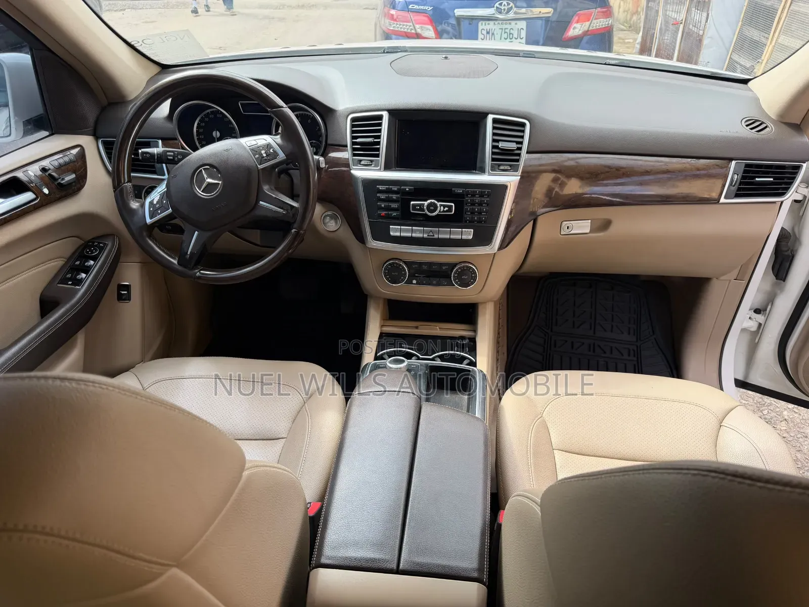 Mercedes-Benz M Class 2013 White