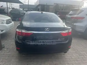 Lexus ES 350 FWD 2013 Black