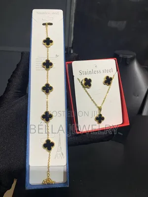 Vca Jewelry Set