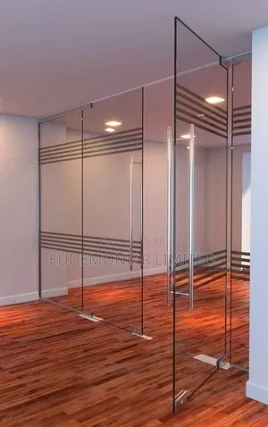 Frameless Glass Office Partitioning Solutions