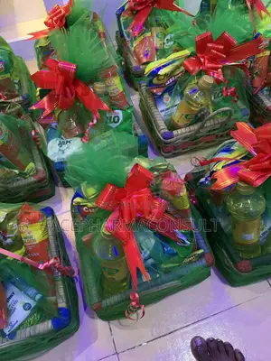 Luxury Gift Hampers!