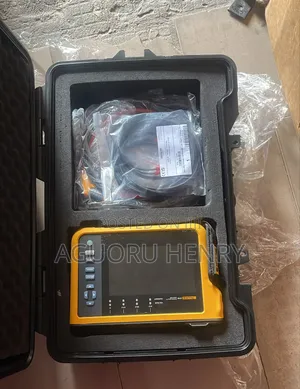 Fluke 1775 Three-Phase Power Quality Analyzer