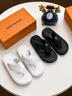 High-Quality Louis Vuitton Luxury Leather Toe-Post