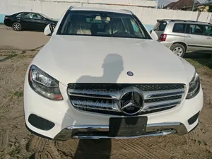 Mercedes-Benz GLC-Class 2016 White