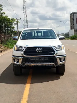 New Toyota Hilux 2026 White