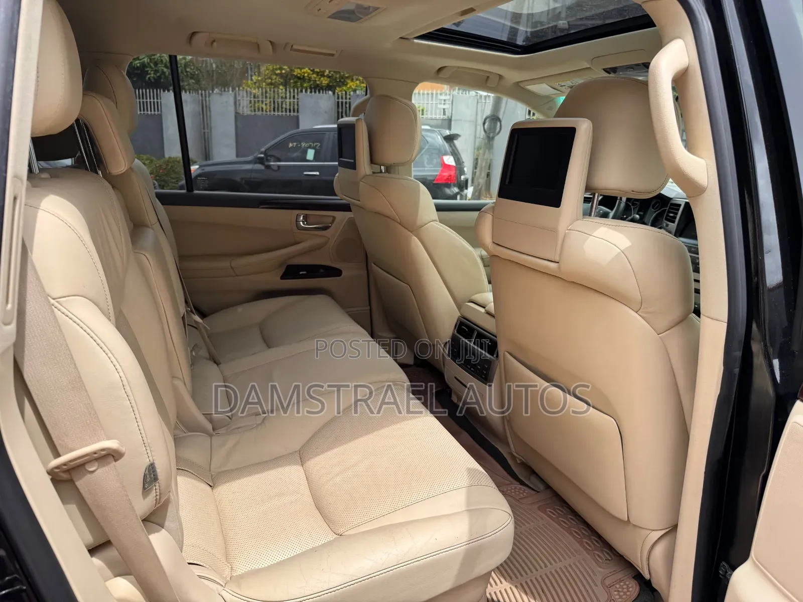 Lexus LX 2015 Black