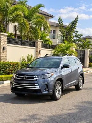 Toyota Highlander 2015 Blue