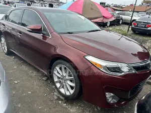 Toyota Avalon Limited 4dr Sedan (3.5L 6cyl 6A) 2014 Red