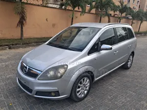 Opel Zafira 2007 Silver