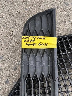 Ford Edge 2011–2014 Front Lower Grille