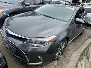 Toyota Avalon XLE (3.5L 6cyl 6A) 2018 Gray