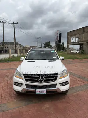Mercedes-Benz M Class ML350 4dr SUV (3.5L 6cyl 7A) 2014 White