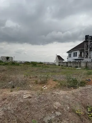 Estate Plot of 450sqm, for 4 Bedroom Stand Alone Duplex + Attached BQ