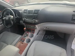 Toyota Highlander 2008 White