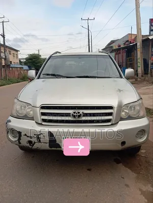 Toyota Highlander 2004 Silver