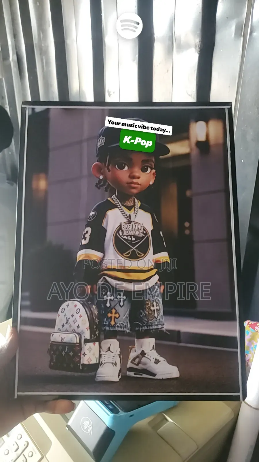Asthetic Frame
