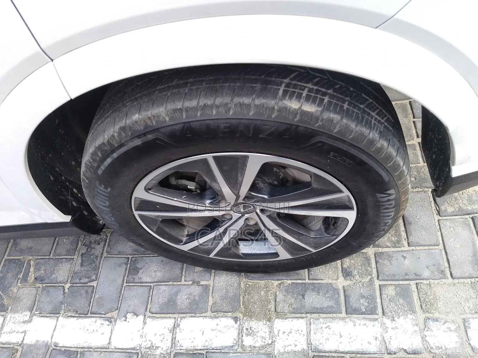 Lexus RX 2024 White