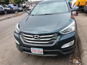 Hyundai Santa Fe 2015 Blue