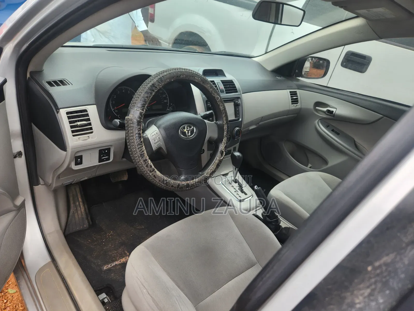 Toyota Corolla 2013 Silver