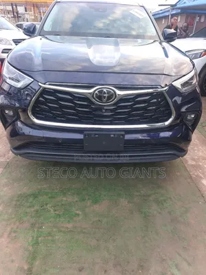 Toyota Highlander 2021 Blue