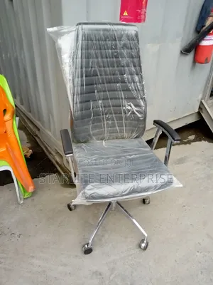 Ergonomic Leather Chair