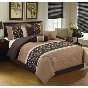 4 Pillows With Bedsheet