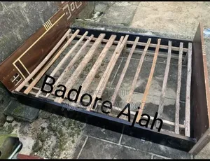 4.5 by 6Bedframe