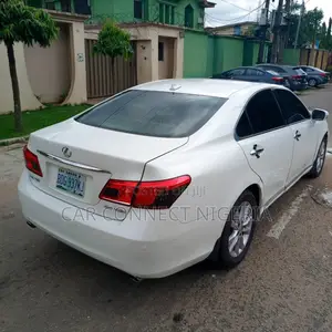 Lexus ES 350 2010 White