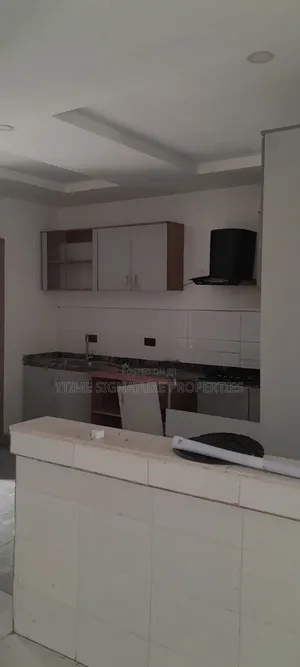 3bdrm Duplex in Ambiance Estate,, Off Lekki-Epe Expressway for rent