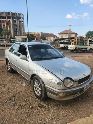 Toyota Corolla 2000 Silver