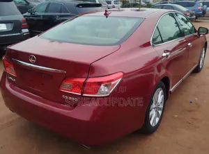 Lexus ES 350 2011 Red