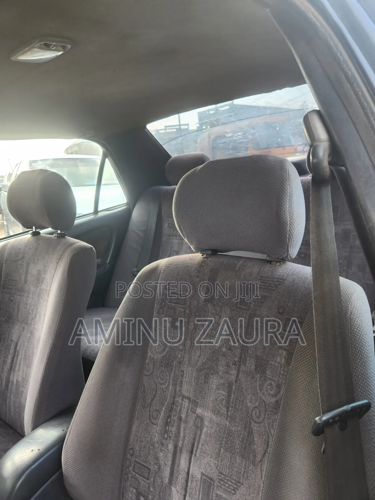 Toyota Corolla 2000 Silver