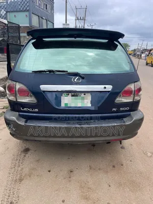 Lexus RX 2000 Black