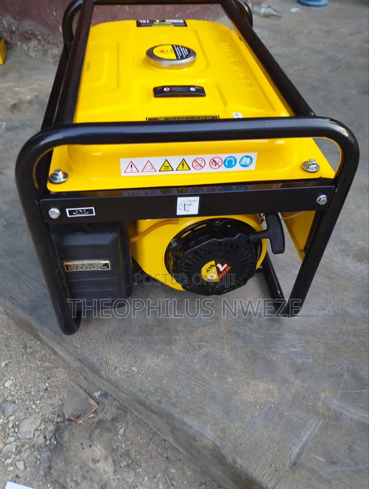 Elepaq Constant Manual Generator 2500