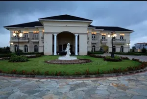 Furnished 7bdrm Mansion in Banana Island for sale
