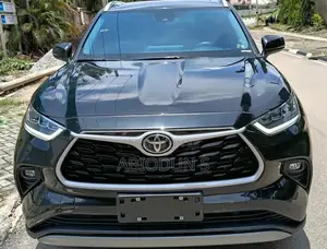 Toyota Highlander 2024 Matt Black