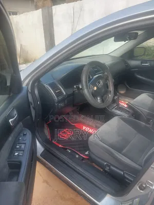 Honda Accord Automatic 2005 Gray