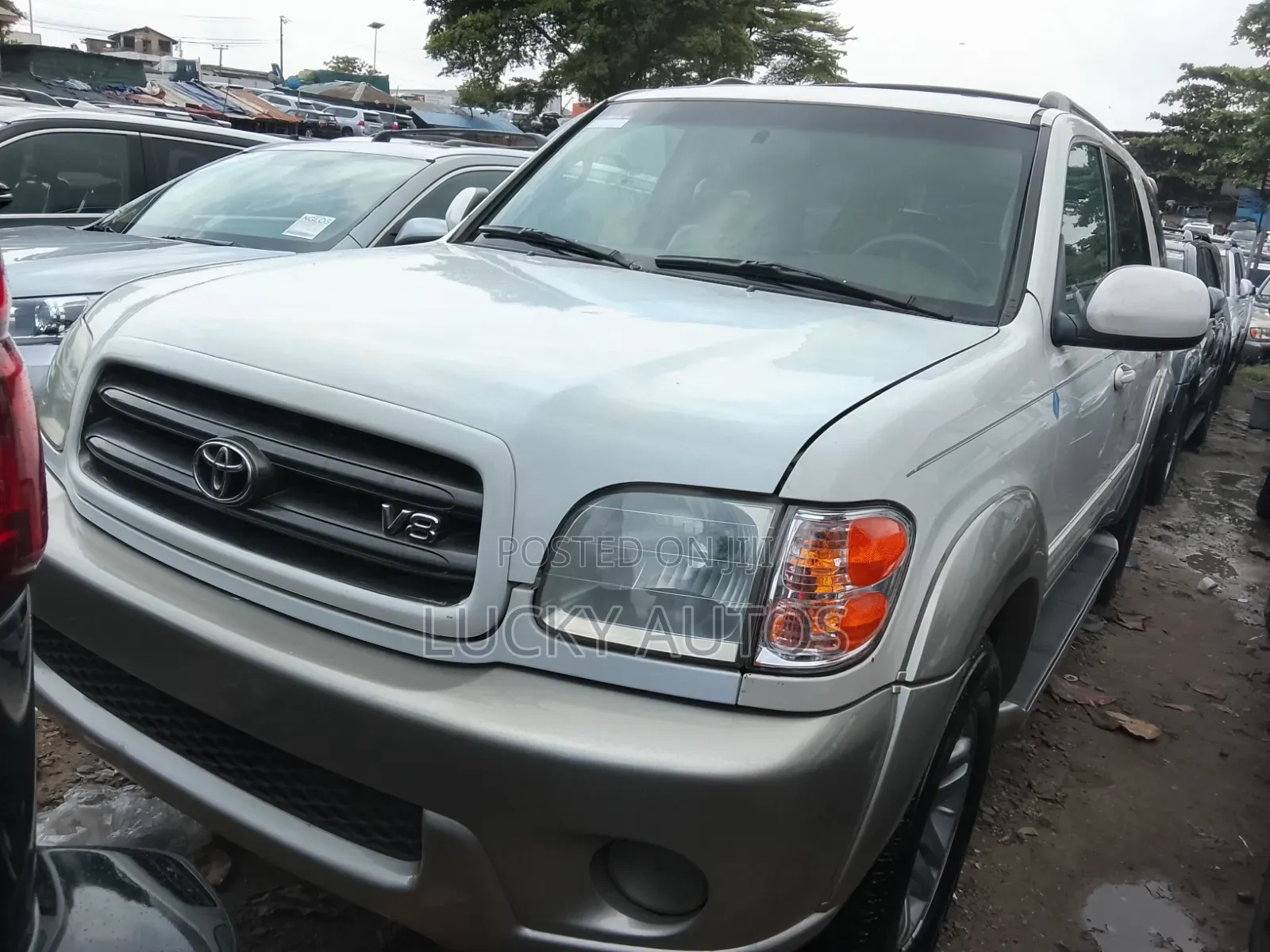 Toyota Sequoia 2004 Blue