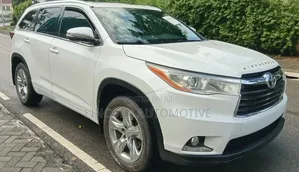 Toyota Highlander Limited Platinum 4dr SUV AWD (3.5L 6cyl 6A) 2015