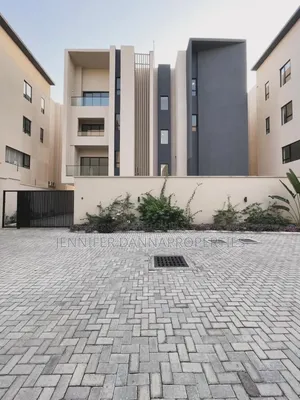 6bdrm Duplex in Banana Island for sale