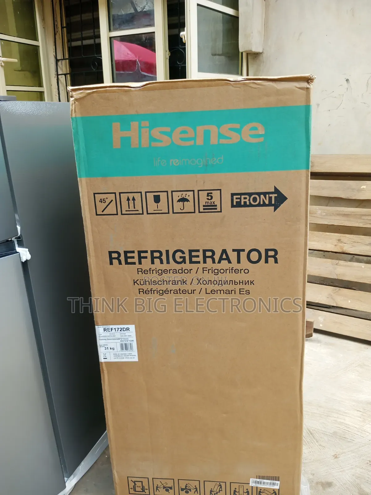 Hisense REF 172DR Compact2-Door Refrigerator -Low Noise Eco-Friendly