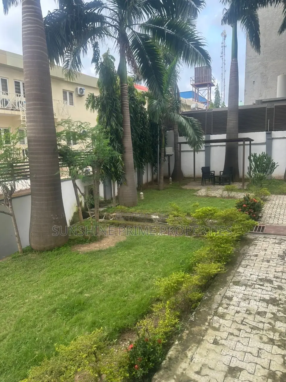 STANDARD 60 ROOMS HOTEL   Wuse Zone 4, Abuja