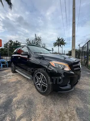 Mercedes-Benz GLE-Class GLE 400 4MATIC 2016 Black